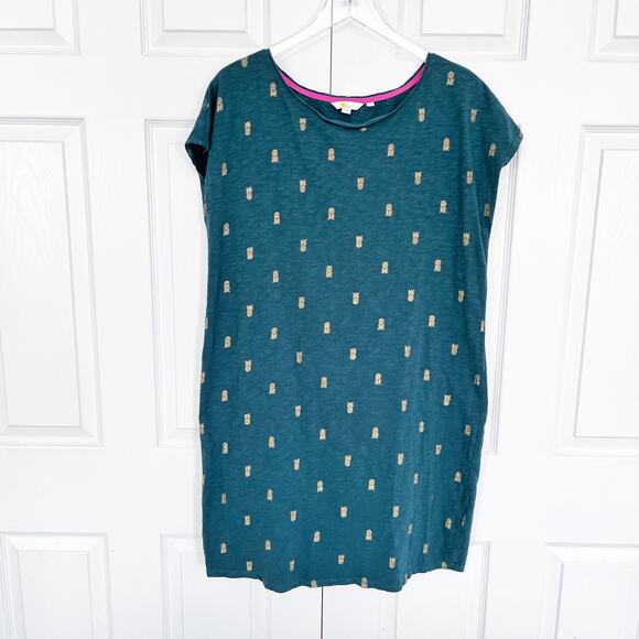 Boden Paulina Jersey Knit Dress in Golden Foil Pineapple Print - Picture 2 of 7